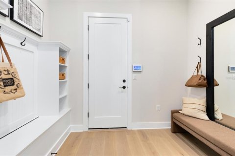 Villa ou maison à vendre à Orlando, Floride: 5 chambres, 420.38 m2 № 2341902 - photo 30