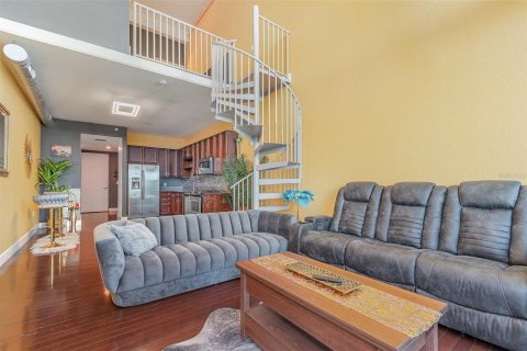 Copropriété à louer à Orlando, Floride: 1 chambre, 86.12 m2 № 1841844 - photo 4