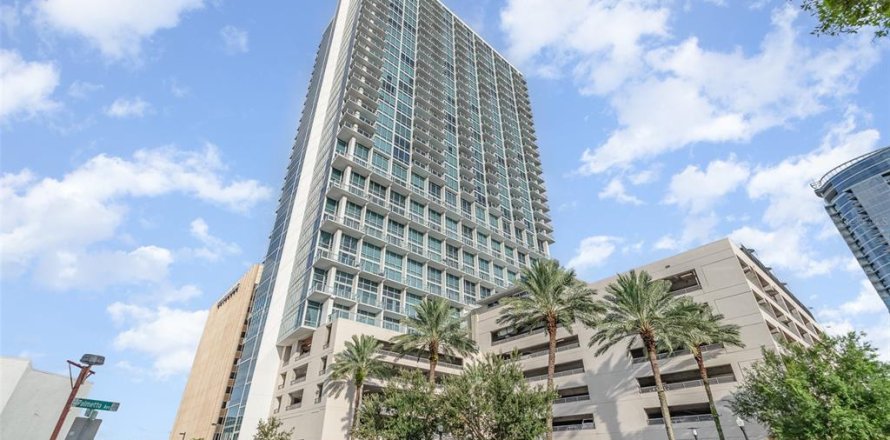 Condominio en Orlando, Florida, 1 dormitorio № 1841844