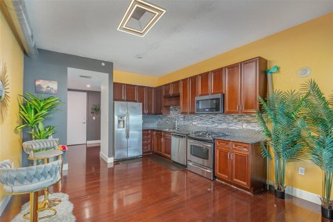 Copropriété à louer à Orlando, Floride: 1 chambre, 86.12 m2 № 1841844 - photo 5
