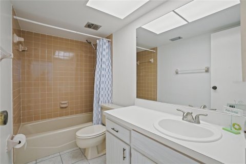 Купить кондоминиум в Нью-Порт-Ричи, Флорида 5 комнат, 88.81м2, № 1870204 - фото 16