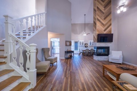 Villa ou maison à vendre à Hudson, Floride: 8 chambres, 346.34 m2 № 2403337 - photo 2