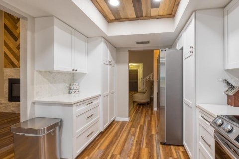 Villa ou maison à vendre à Hudson, Floride: 8 chambres, 346.34 m2 № 2403337 - photo 12