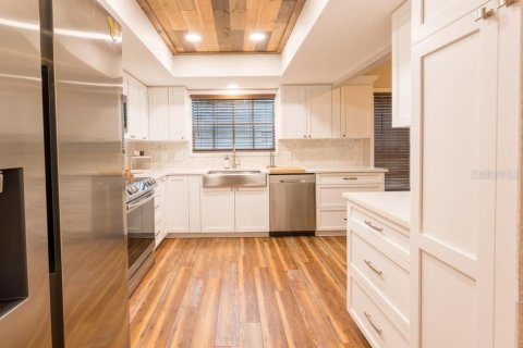 Villa ou maison à vendre à Hudson, Floride: 8 chambres, 346.34 m2 № 2403337 - photo 13