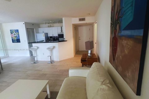 Apartment in Aventura, Florida 1 bedroom, 69.68 sq.m. № 1887329 - photo 2
