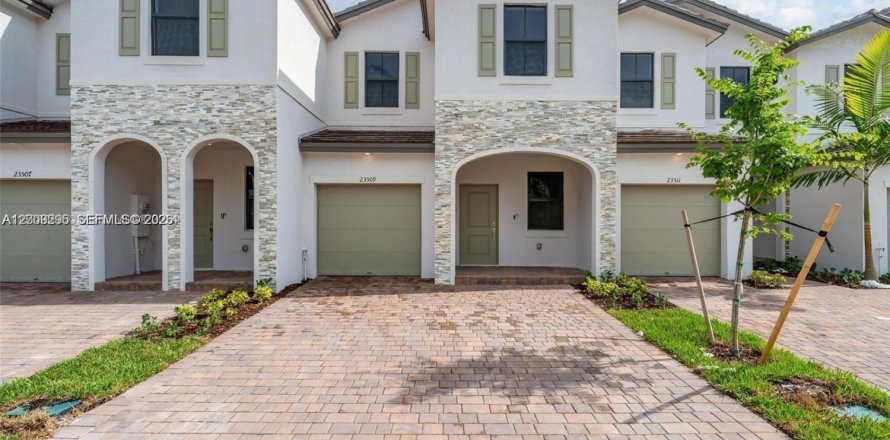 Touwnhouse à Homestead, Floride 3 chambres, 157.47 m2 № 2170986