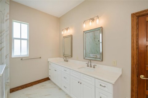 Villa ou maison à vendre à Punta Gorda, Floride: 3 chambres, 467.58 m2 № 2418398 - photo 30
