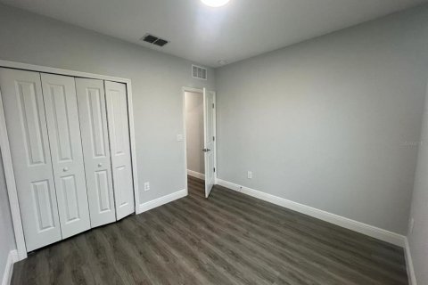 Apartamento en alquiler en Kissimmee, Florida, 3 dormitorios, 111.48 m2 № 1918579 - foto 7