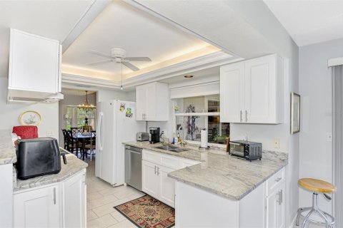 House in Venice, Florida 2 bedrooms, 197.79 sq.m. № 2152064 - photo 22