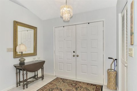 House in Venice, Florida 2 bedrooms, 197.79 sq.m. № 2152064 - photo 11