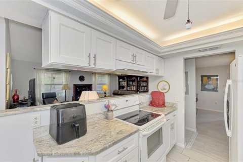 House in Venice, Florida 2 bedrooms, 197.79 sq.m. № 2152064 - photo 26