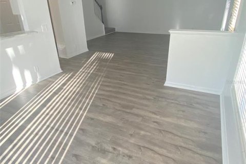 Condominio en alquiler en Saint Petersburg, Florida, 3 dormitorios, 124.95 m2 № 1844898 - foto 10