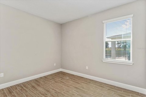 House in Winter Garden, Florida 6 bedrooms, 316.98 sq.m. № 2267331 - photo 20