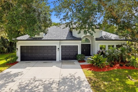 Casa en Spring Hill, Florida 4 dormitorios, 279.08 m2 № 2379581