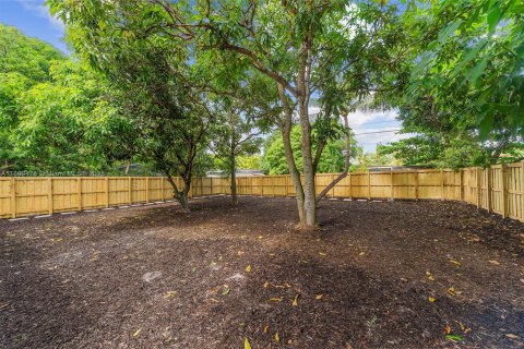 Купить виллу или дом в Норт-Майами, Флорида 3 спальни, 123.93м2, № 1951931 - фото 24