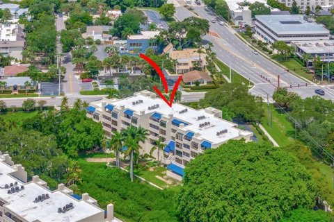 Condo in Sarasota, Florida, 2 bedrooms  № 1734818 - photo 3