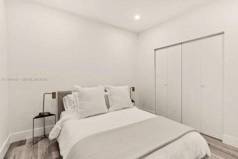 Appartement à louer à Miami, Floride: 2 chambres, 191.38 m2 № 2001082 - photo 18