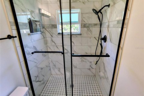 Villa ou maison à vendre à Lake Panasoffkee, Floride: 4 chambres, 123.47 m2 № 2310359 - photo 30