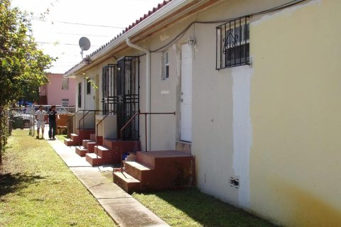 Купить коммерческую недвижимость в Майами, Флорида 197.97м2, № 2067794 - фото 5