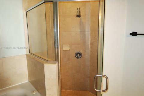 Townhouse in Homestead, Florida 4 bedrooms, 161.28 sq.m. № 1994437 - photo 17