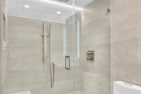 Condominio en venta en Miami Beach, Florida, 2 dormitorios, 155.15 m2 № 1958905 - foto 28