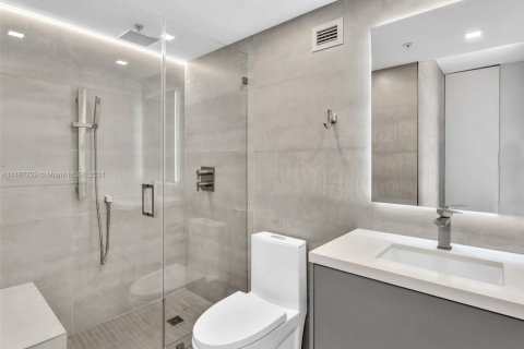 Condominio en venta en Miami Beach, Florida, 2 dormitorios, 155.15 m2 № 1958905 - foto 27