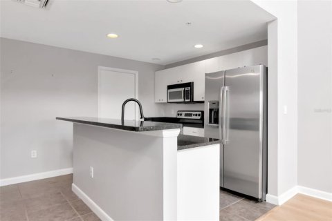 Copropriété à louer à Tampa, Floride: 2 chambres, 129.04 m2 № 1821155 - photo 15