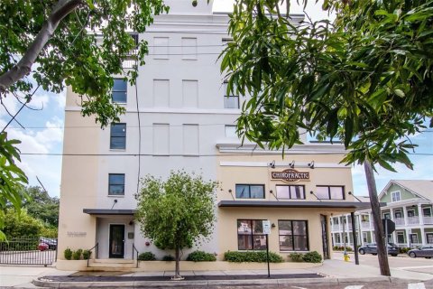 Copropriété à louer à Tampa, Floride: 2 chambres, 129.04 m2 № 1821155 - photo 4