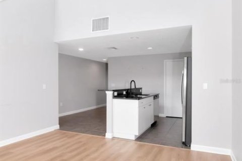 Copropriété à louer à Tampa, Floride: 2 chambres, 129.04 m2 № 1821155 - photo 22