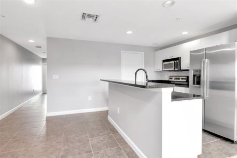 Copropriété à louer à Tampa, Floride: 2 chambres, 129.04 m2 № 1821155 - photo 14