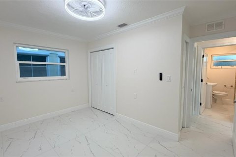 Casa en alquiler en Saint Petersburg, Florida, 3 dormitorios, 104.42 m2 № 2093435 - foto 5