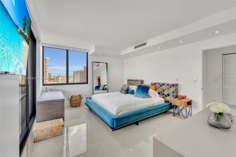 Condominio en venta en Miami, Florida, 1 dormitorio, 96.8 m2 № 1860248 - foto 12