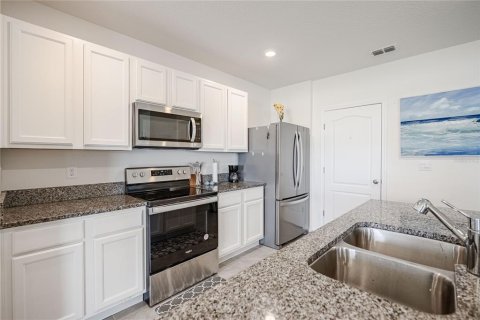 House in Bartow, Florida 3 bedrooms, 155.24 sq.m. № 1723041 - photo 9