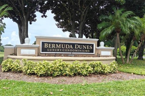 Condominio en venta en Orlando, Florida, 1 dormitorio, 62.99 m2 № 2234378 - foto 19