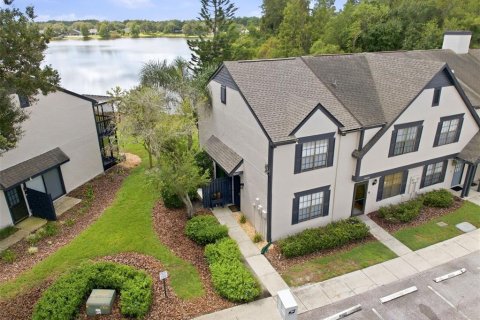 Touwnhouse à vendre à Tampa, Floride: 2 chambres, 104.05 m2 № 2380895 - photo 4