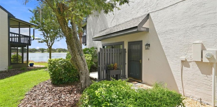 Touwnhouse à Tampa, Floride 2 chambres, 104.05 m2 № 2380895