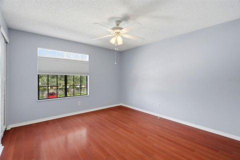 Touwnhouse à vendre à Tampa, Floride: 2 chambres, 104.05 m2 № 2380895 - photo 15