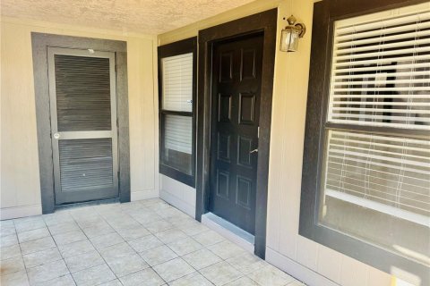 Condo in Tampa, Florida, 2 bedrooms  № 1564059 - photo 2