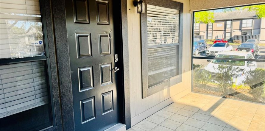 Condo in Tampa, Florida, 2 bedrooms  № 1564059