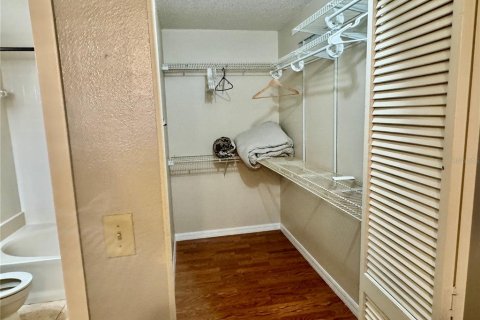 Condo in Tampa, Florida, 2 bedrooms  № 1564059 - photo 14