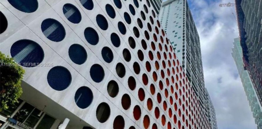 Appartement à Miami, Floride 1 chambre, 68.56 m2 № 2026170