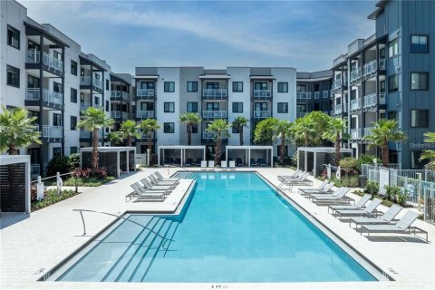 Townhouse in Tampa, Florida 3 bedrooms, 140.28 sq.m. № 2225853 - photo 7