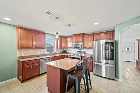 House in Lakeland, Florida 4 bedrooms, 231.51 sq.m. № 1808936 - photo 10