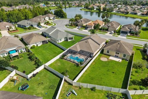 House in Lakeland, Florida 4 bedrooms, 231.51 sq.m. № 1808936 - photo 3