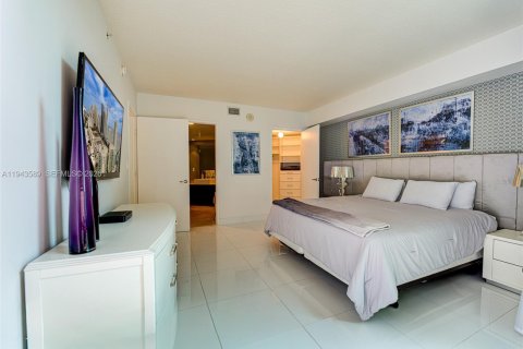 Condominio en alquiler en Sunny Isles Beach, Florida, 4 dormitorios, 162.21 m2 № 2060134 - foto 13