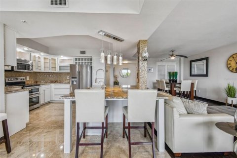 Condo in Clearwater, Florida, 2 bedrooms  № 1907463 - photo 26