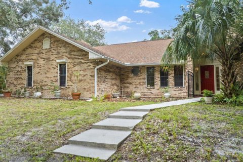 House in Melbourne, Florida 3 bedrooms, 231.51 sq.m. № 2083007 - photo 6