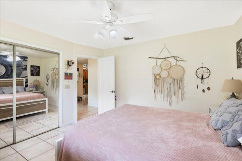 House in Melbourne, Florida 3 bedrooms, 231.51 sq.m. № 2083007 - photo 30