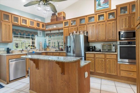 House in Melbourne, Florida 3 bedrooms, 231.51 sq.m. № 2083007 - photo 20
