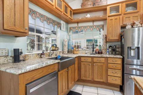 House in Melbourne, Florida 3 bedrooms, 231.51 sq.m. № 2083007 - photo 23